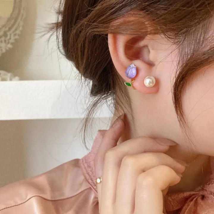 Tulip Earrings