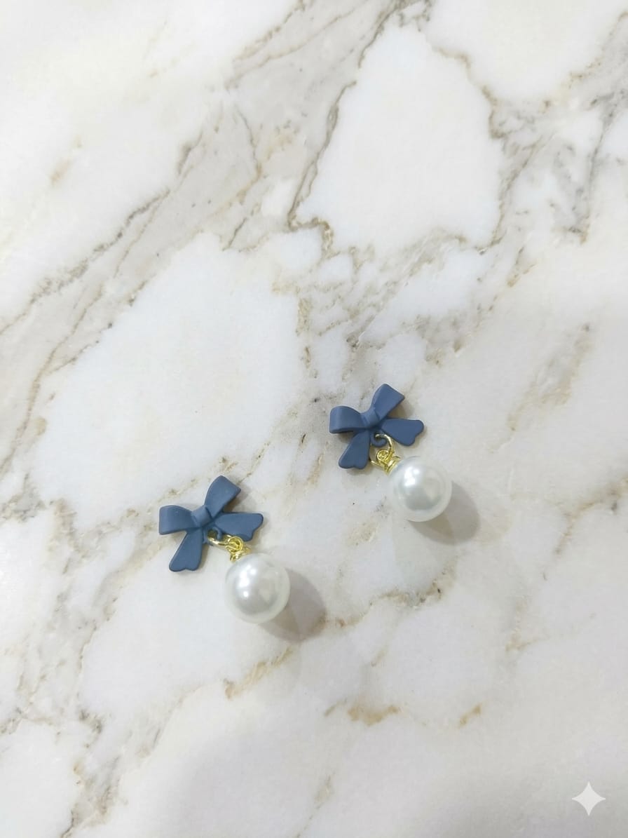 Korean Style Bow Pearl Earrings