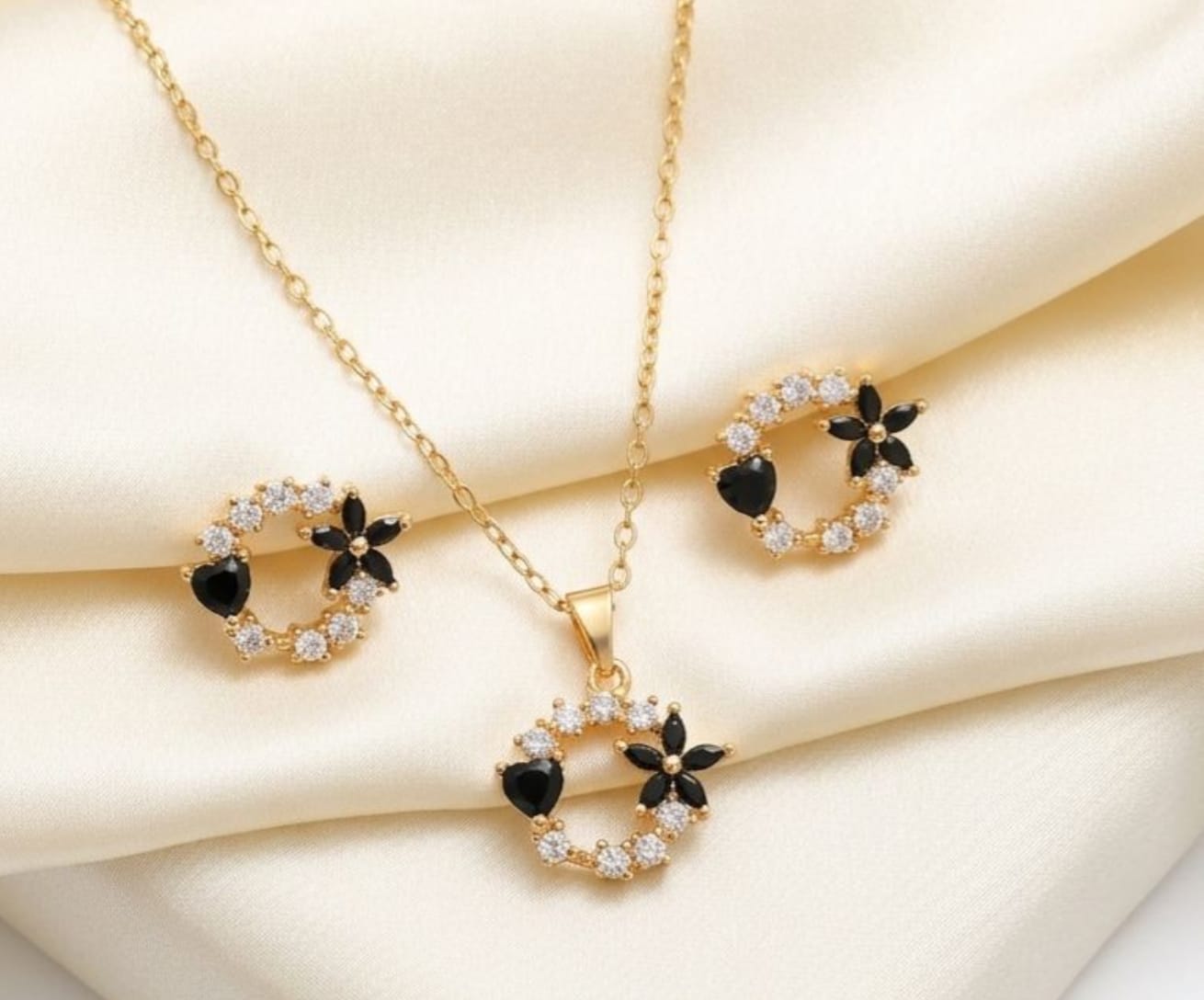 Flower Stainless Steel Necklace Set