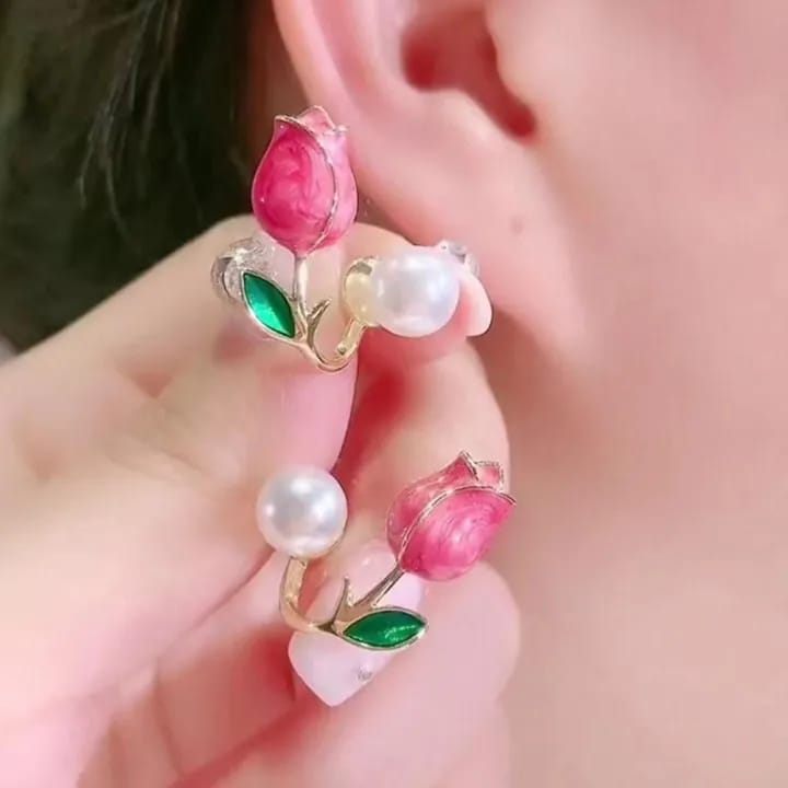 Tulip Earrings