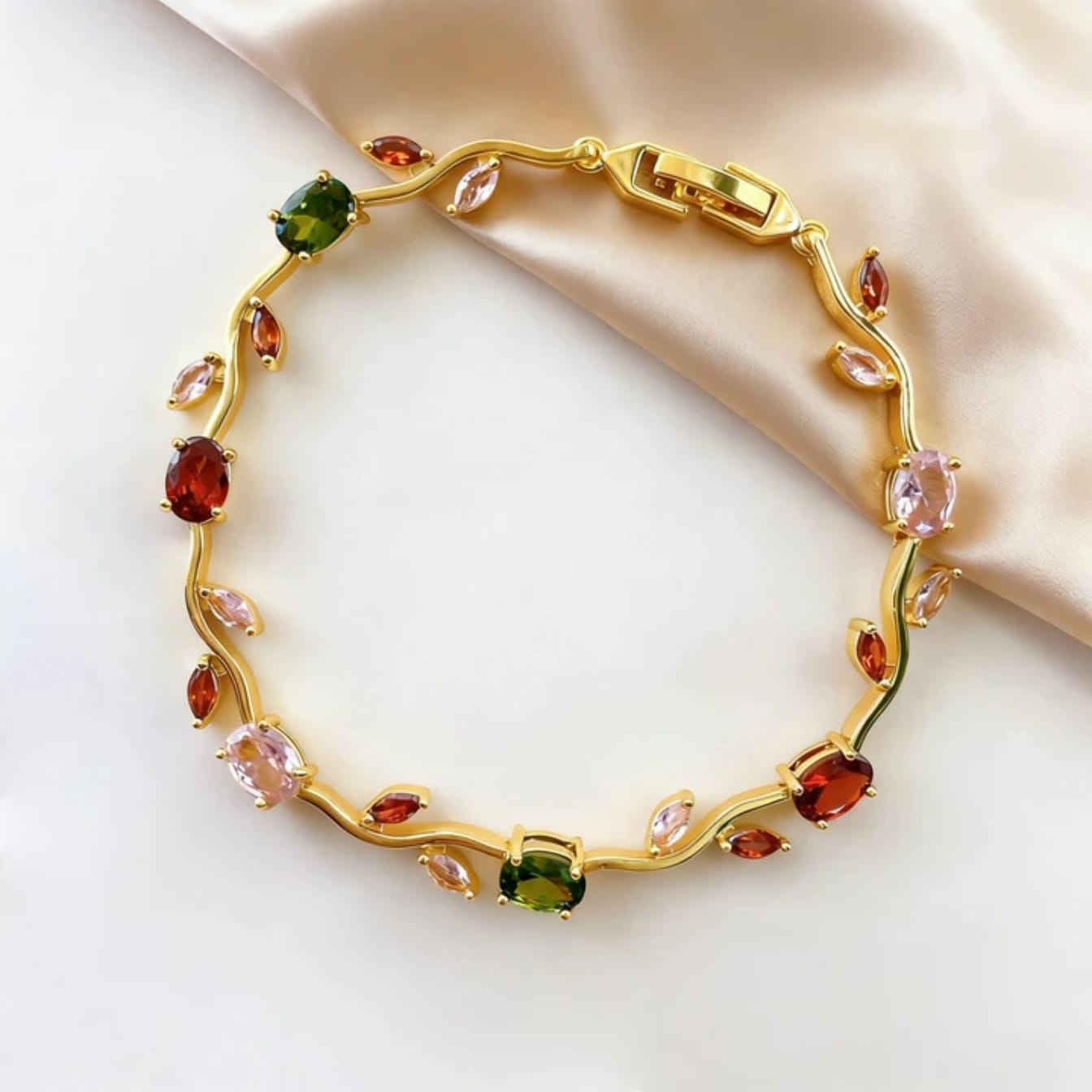 Korean Style White Flower Tulip Heart Bracelet